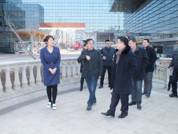  民建遼寧省委主委、省政協(xié)副主席武獻華一行到金谷通正檢測公司調(diào)研
